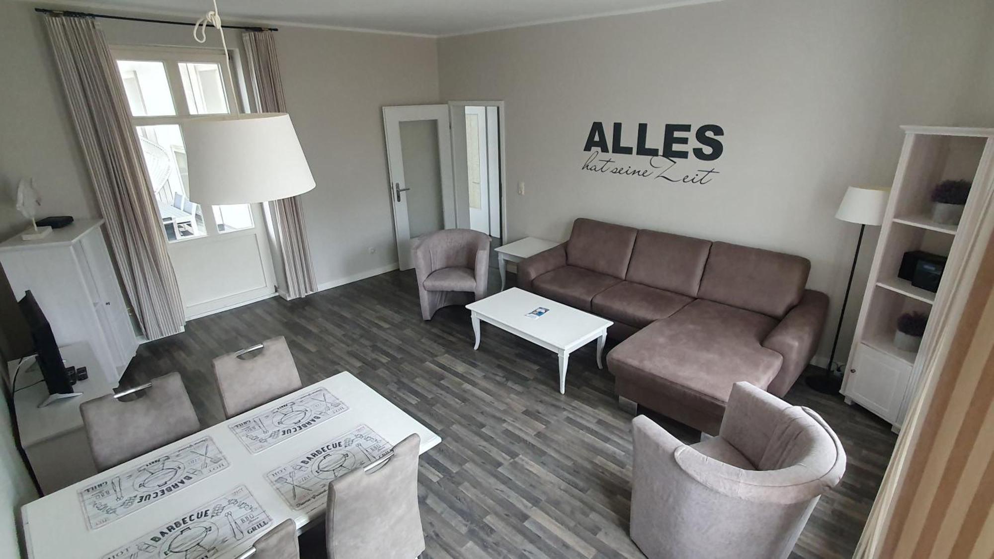 Balkon, Gratis Nutzung Vom Ahoi Erlebnisbad Und Sauna In Sellin - Residenz Strandeck Fewo01 Гьорен Екстериор снимка